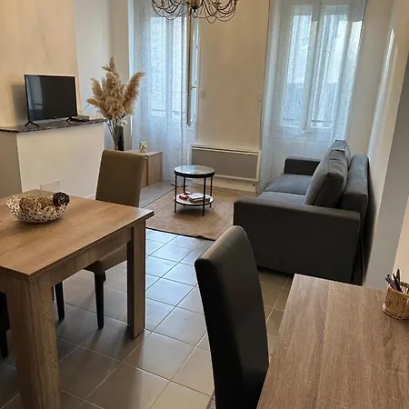 Апартаменты Chez Coco Et Herve Etage Сижан